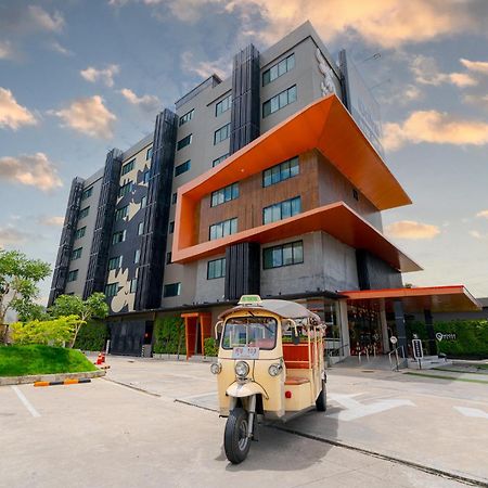 Moose Hotel Chiangmai Chiang Mai Bagian luar foto