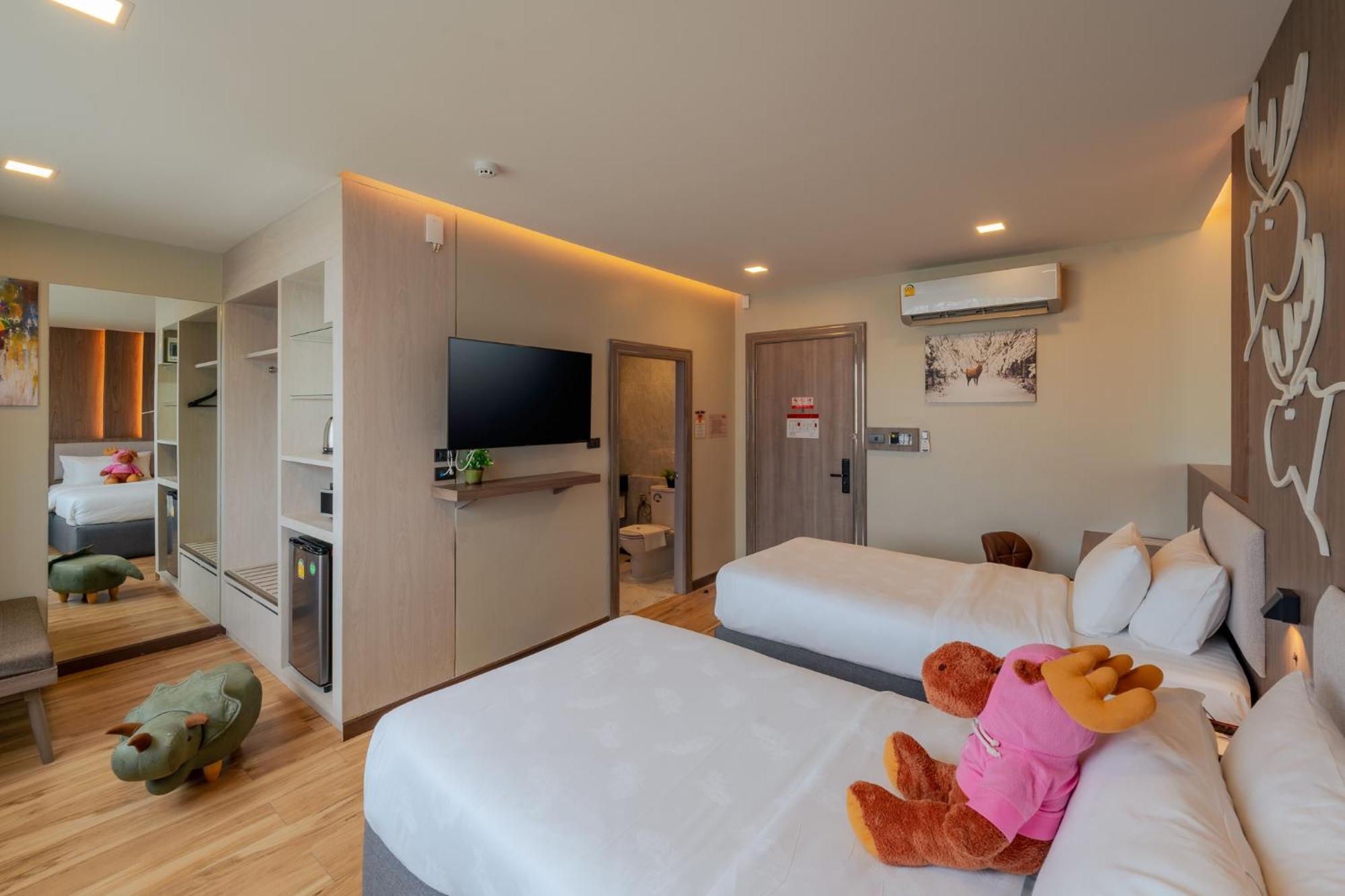Moose Hotel Chiangmai Chiang Mai Bagian luar foto